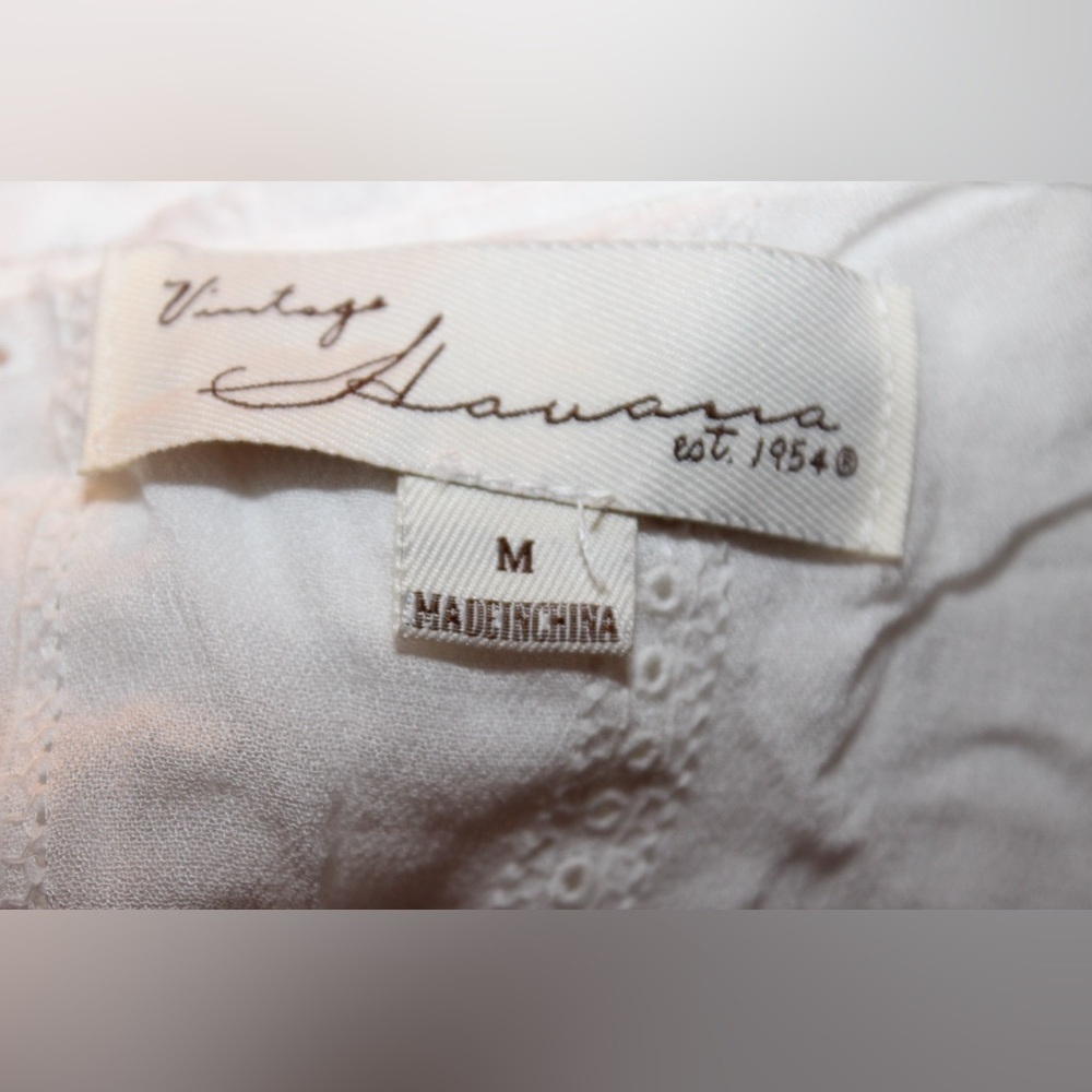 Vintage Havana Women’s White Blouse Size Medium - Picture 2 of 3